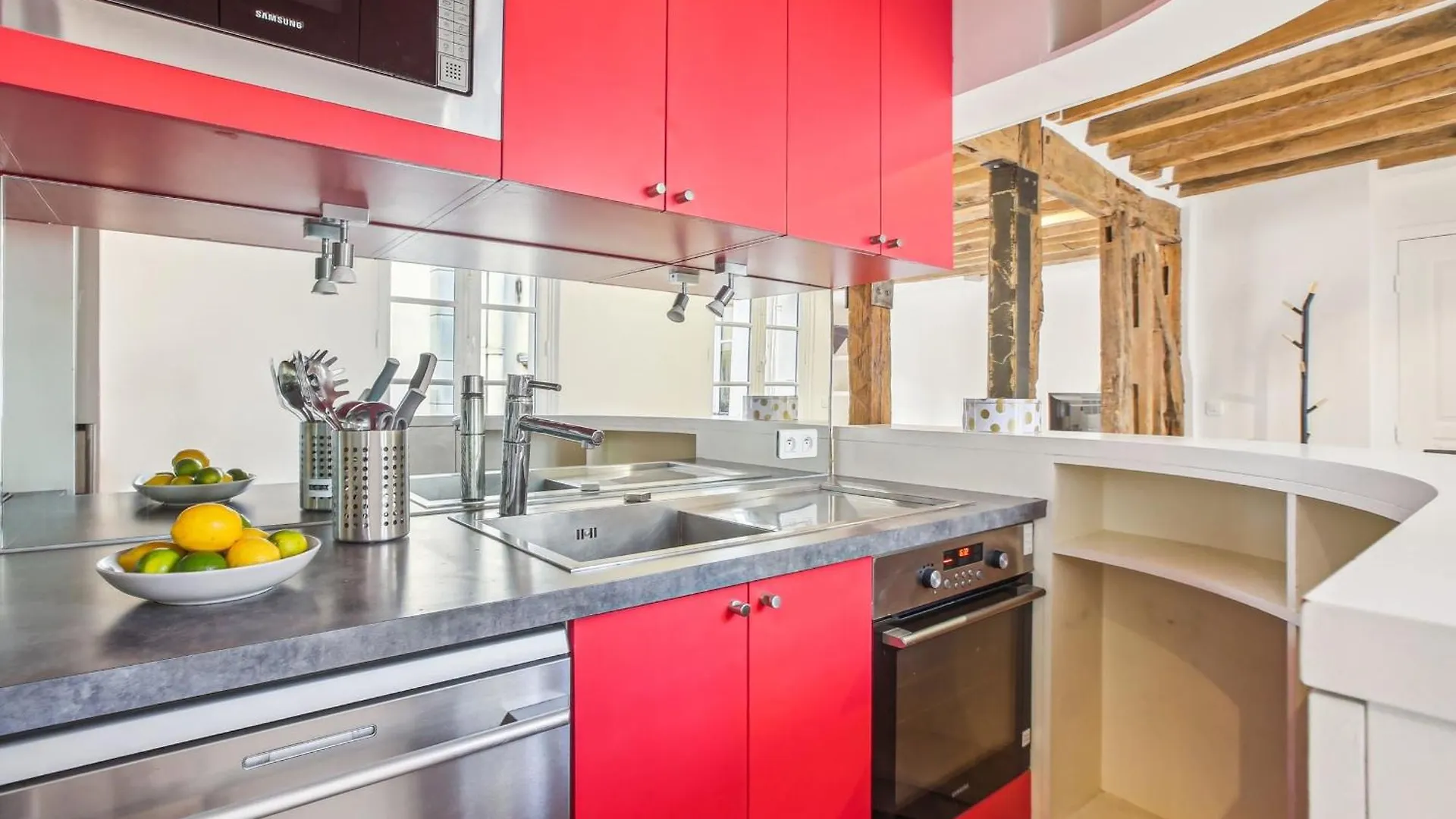Apartment Spacious 1Br In The Heart Of Paris & Pompidou