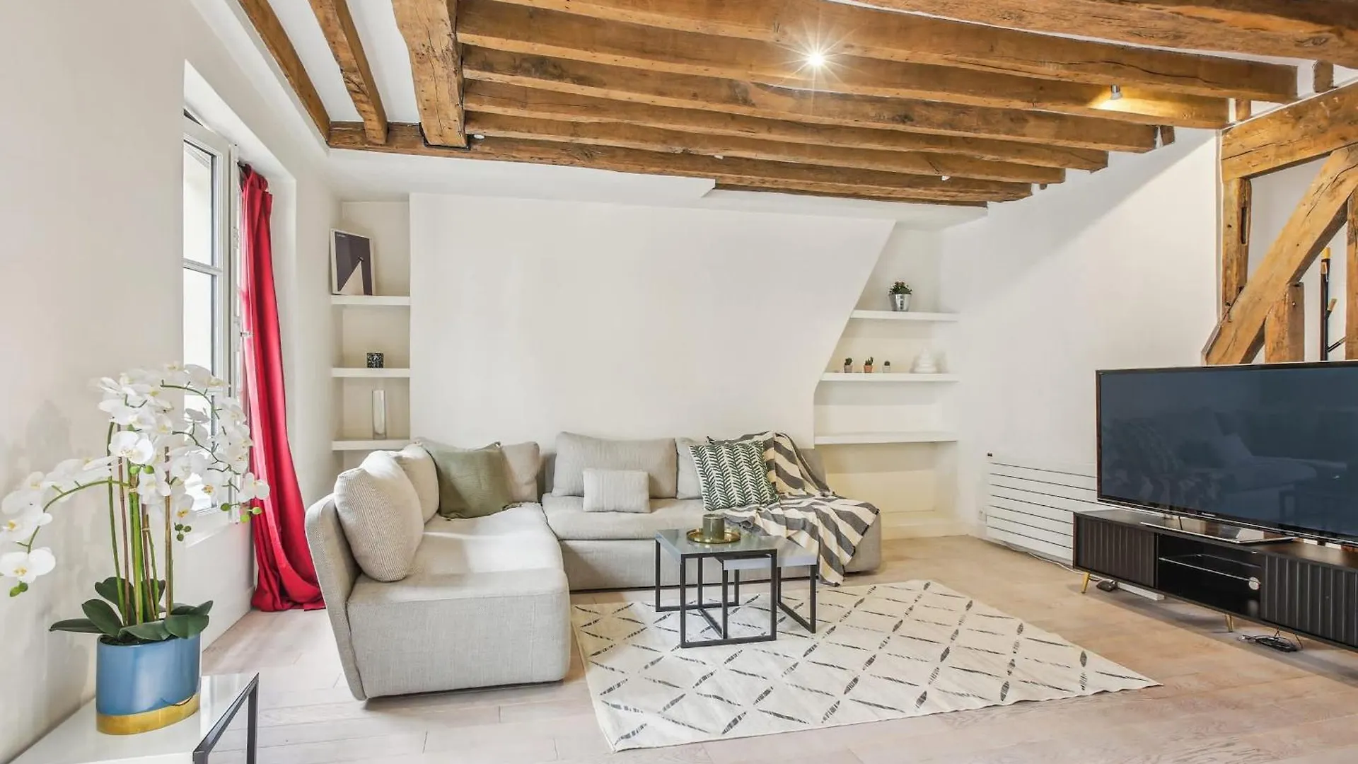 Spacious 1Br In The Heart Of Paris & Pompidou 0*,  France